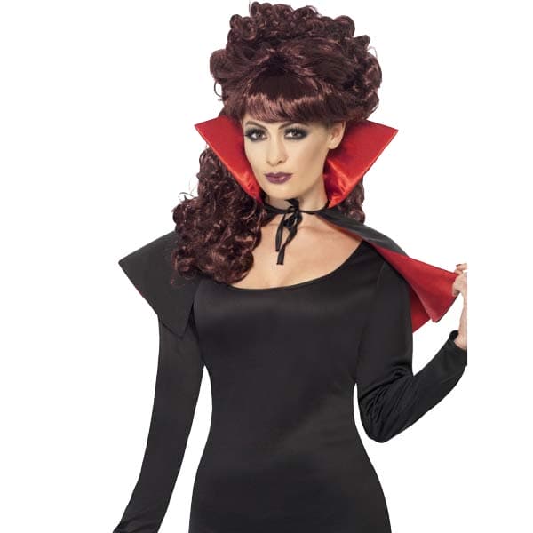 (image for) Mini Vamp Cape
