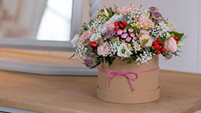 (image for) Wedding Hat, Envelope Boxes & Vases